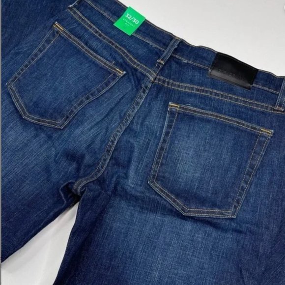 Straight leg jeans NWT - Picture 2 of 6